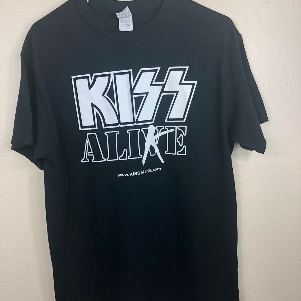 Kiss Alive Black & White Graphic Tee Shirt Sz. M
